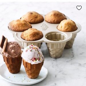 Nordic Ware Ice Cream Cone 6 Cupcake Pan. Perfect treat for Summer!